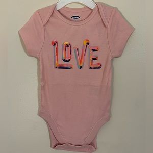 NWT Old Navy pink “Love” onsie for baby girl, size 6-12m